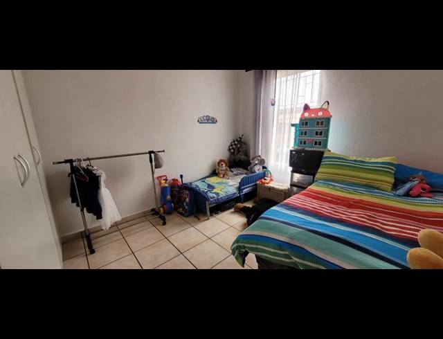 2 BEDROOM TOWNHOUSE FOR SALE IN FLORENTIA